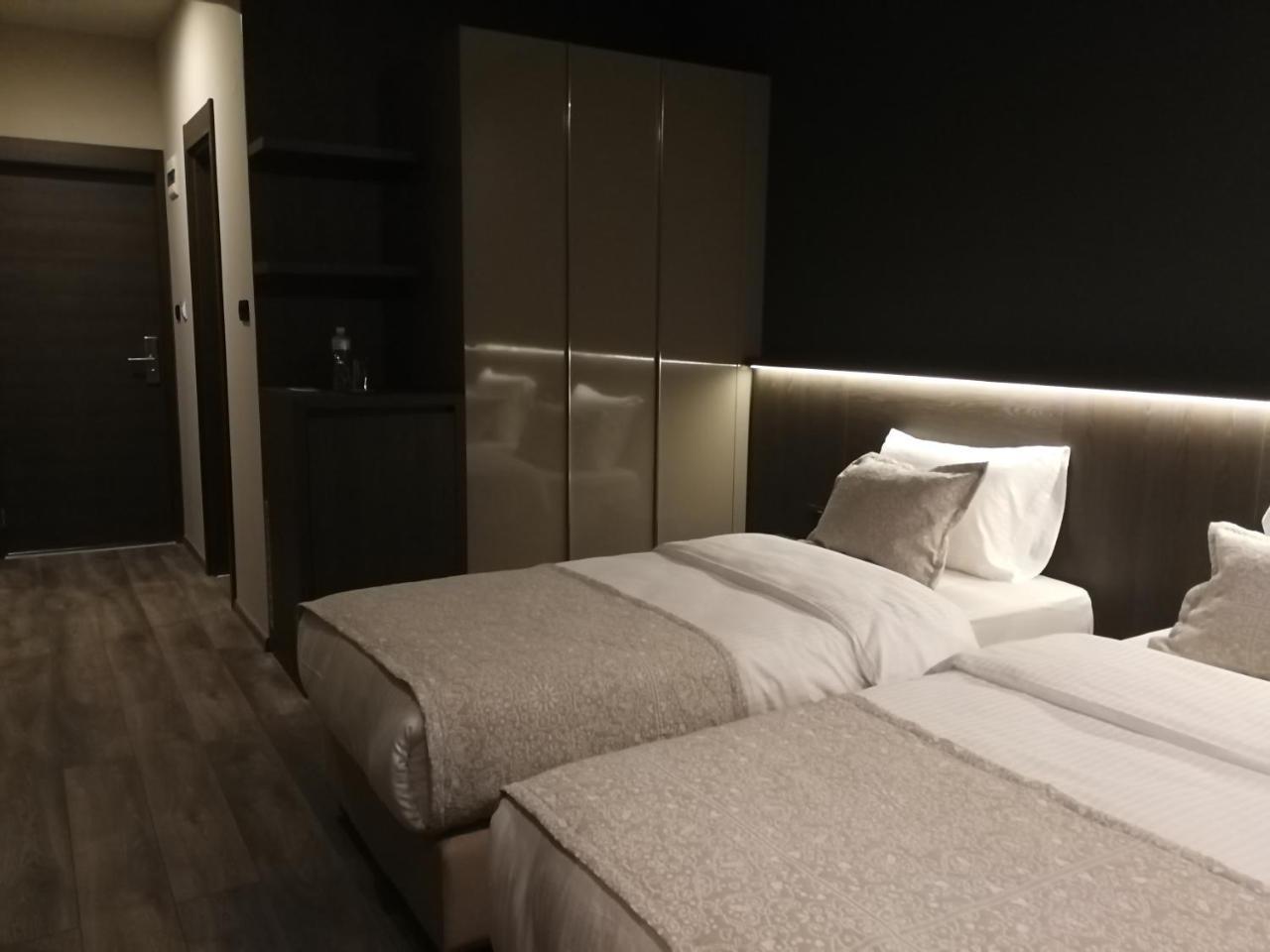 Hotel Ub Business & Wellness Ub Extérieur photo