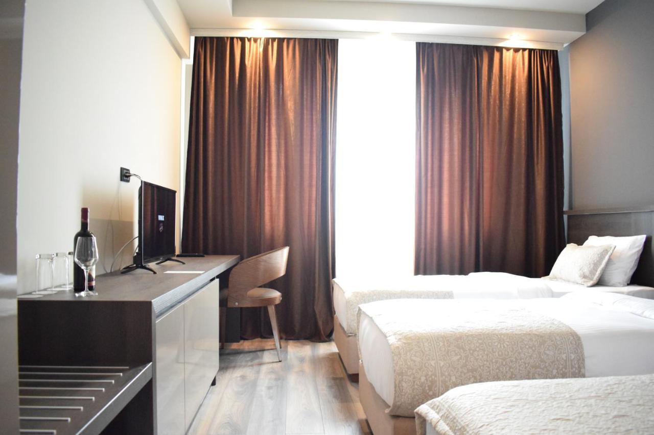 Hotel Ub Business & Wellness Ub Extérieur photo