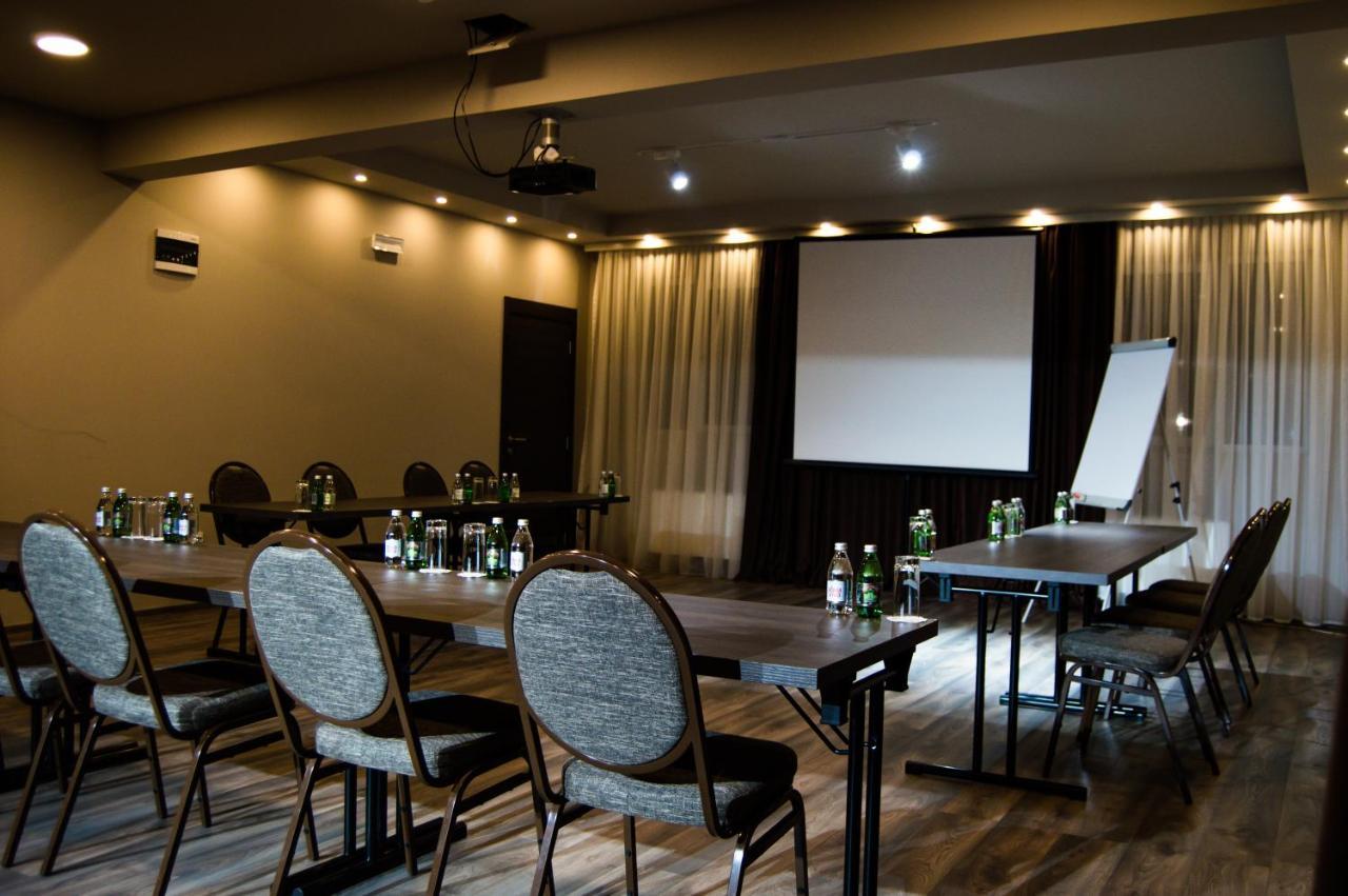 Hotel Ub Business & Wellness Ub Extérieur photo